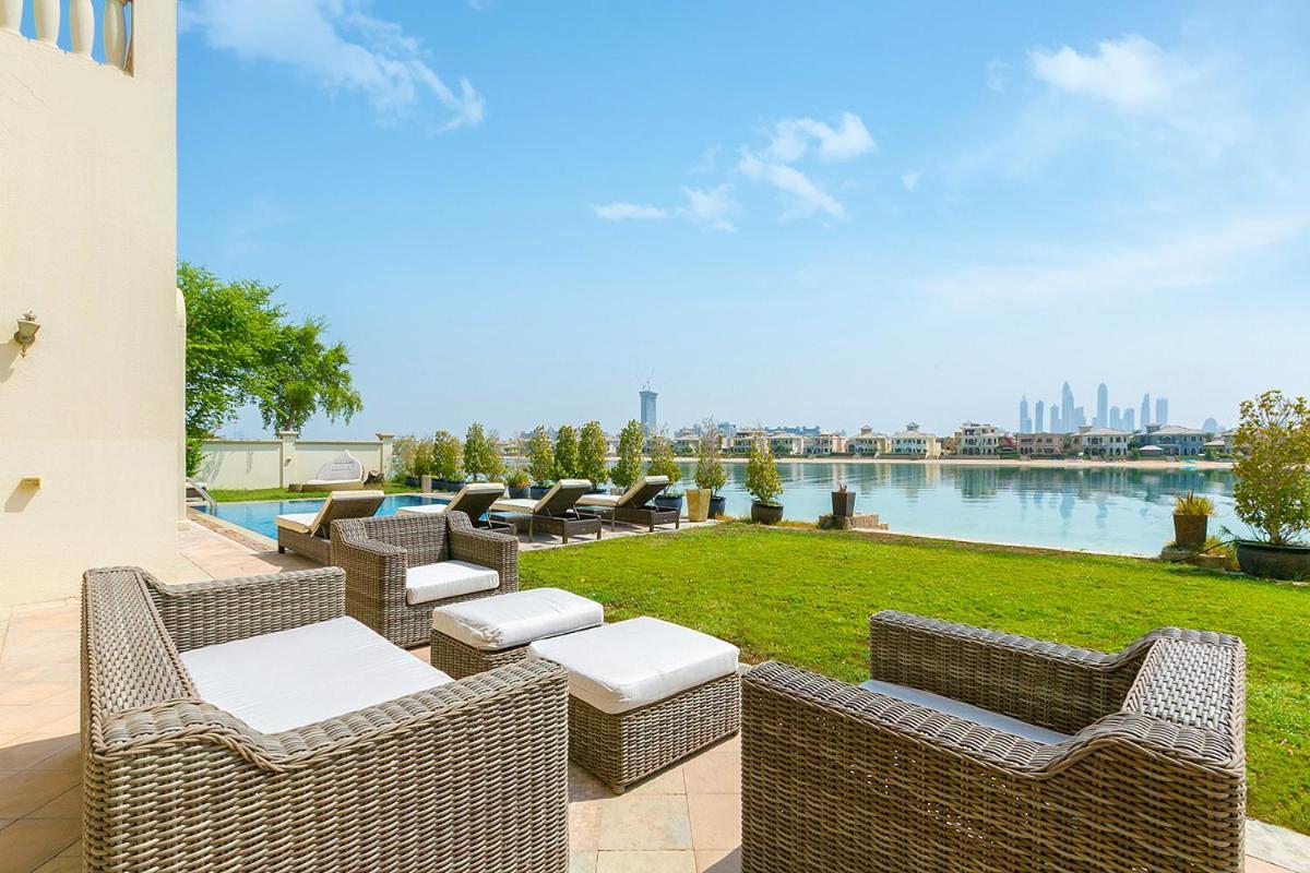 Kennedy Towers Signature K Villa Beach Mansion Dubai Exterior photo